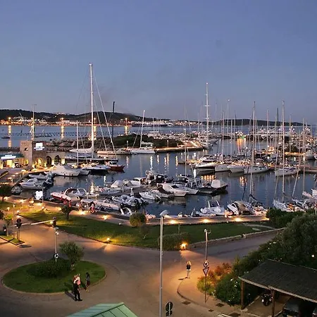 Feriehus Dimora Marina - Con Giardino *