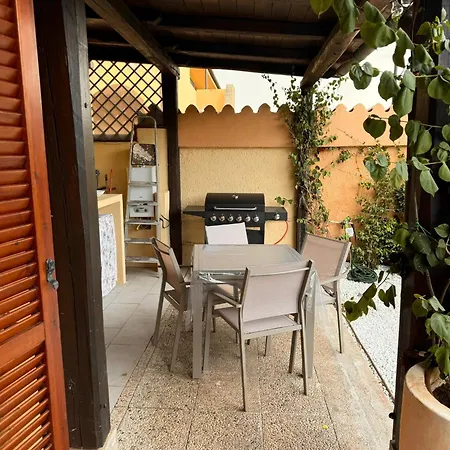 Dimora Marina - Con Giardino Feriehus *